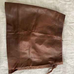 Brown vintage real leather Banana Republic mini skirt with tie detail size 4